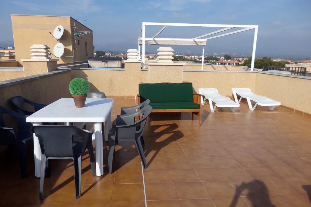 Meddays Apartamento Mar De Lauria Miami Playa Bagian luar foto